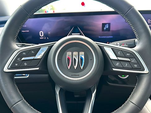 New 2026 Buick Envision Avenir AWD/4WD image 18