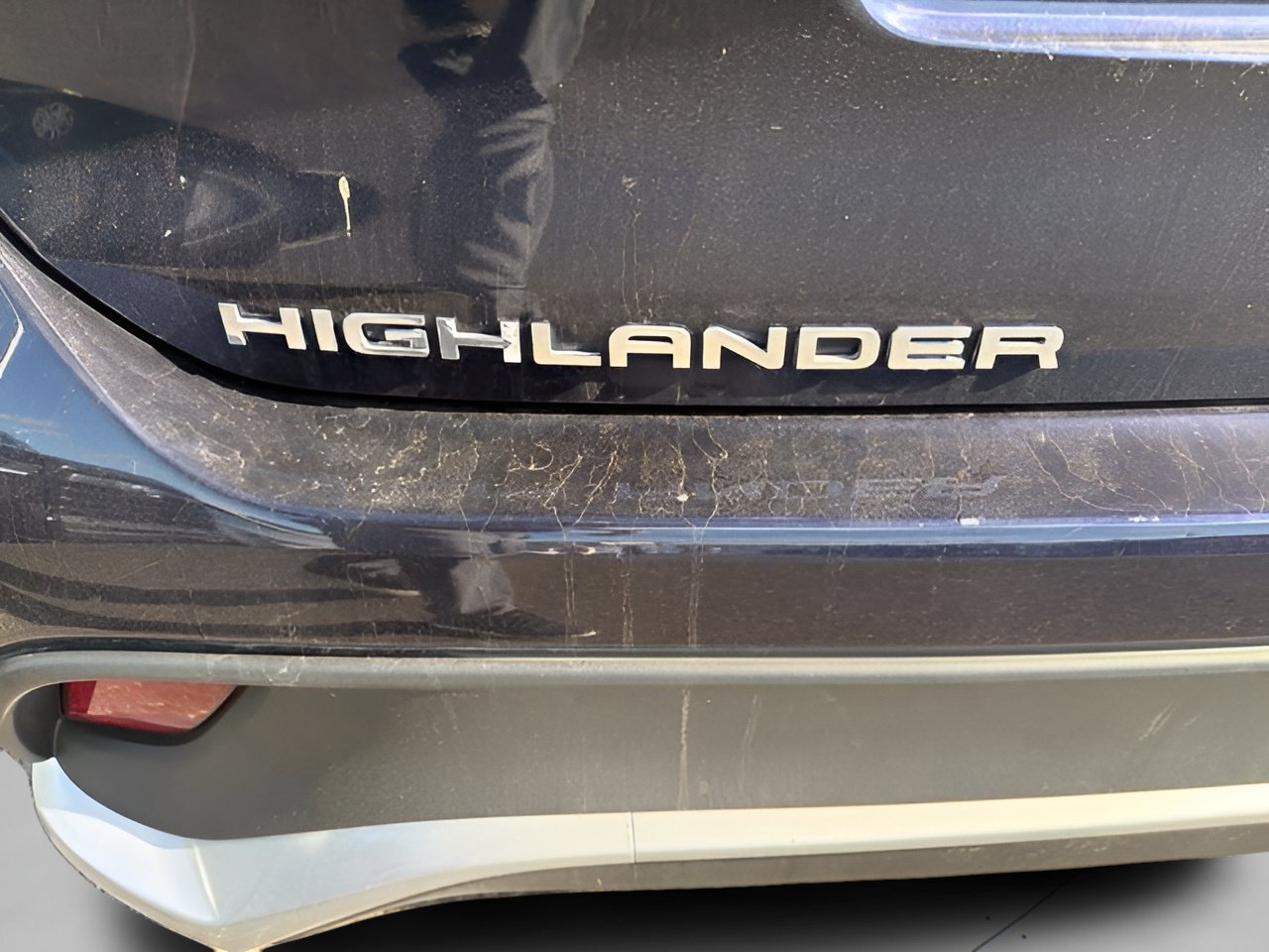 Used 2023 Toyota Highlander XSE AWD/4WD image 14