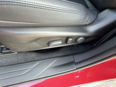 Used 2026 Subaru Outback Premium image 21