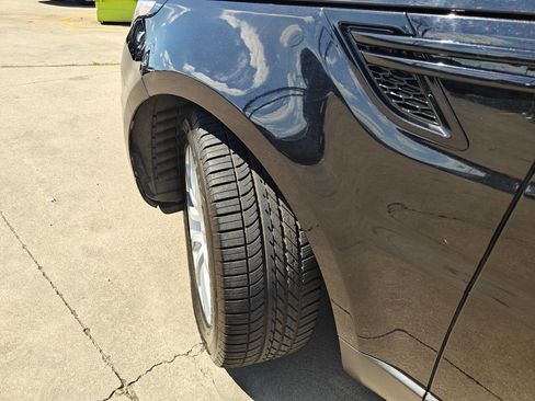 Used 2015 Land Rover Range Rover Sport HSE image 7