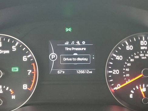 Used 2017 Kia Sportage LX image 13