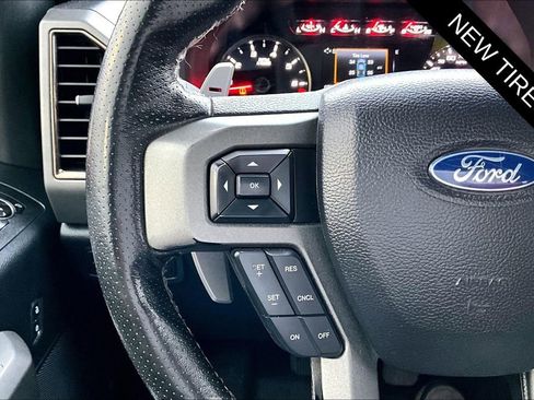 Used 2020 Ford F150 Raptor image 12