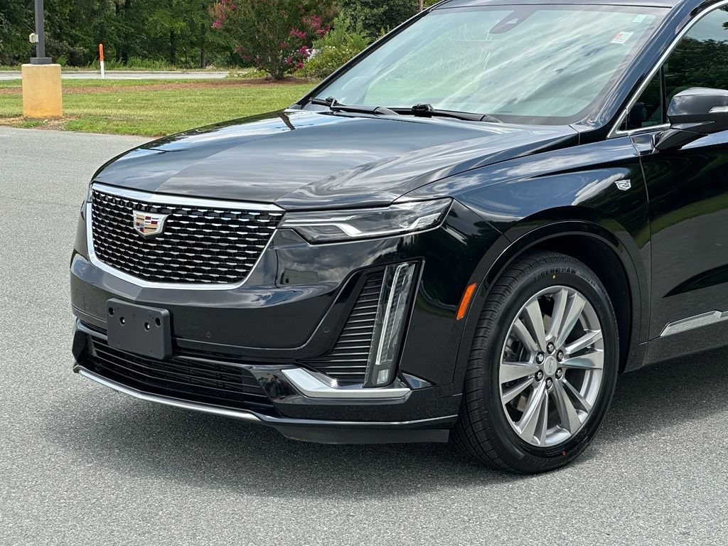 Used 2022 Cadillac XT6 Premium Luxury AWD/4WD image 39