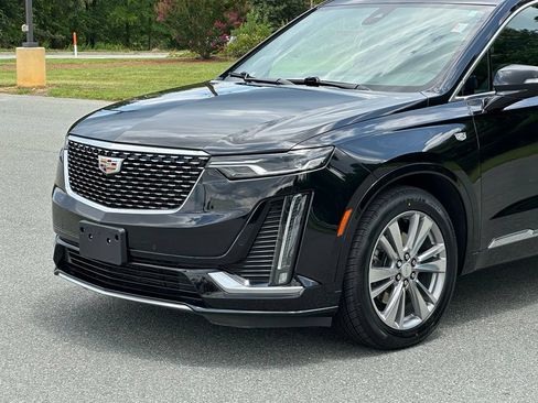 Used 2022 Cadillac XT6 Premium Luxury AWD/4WD image 39