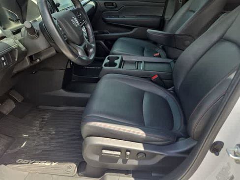Used 2024 Honda Odyssey Sport image 16