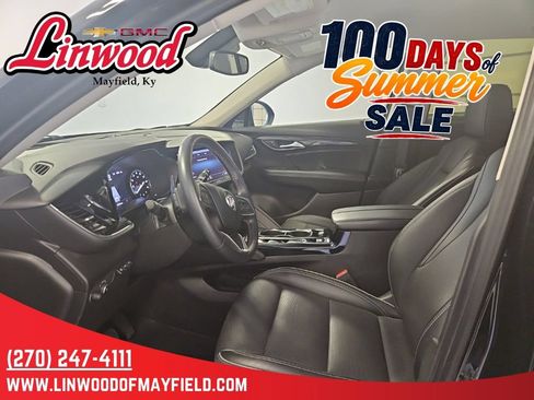 Used 2022 Buick Envision Essence w/ Technology Package I FWD image 10