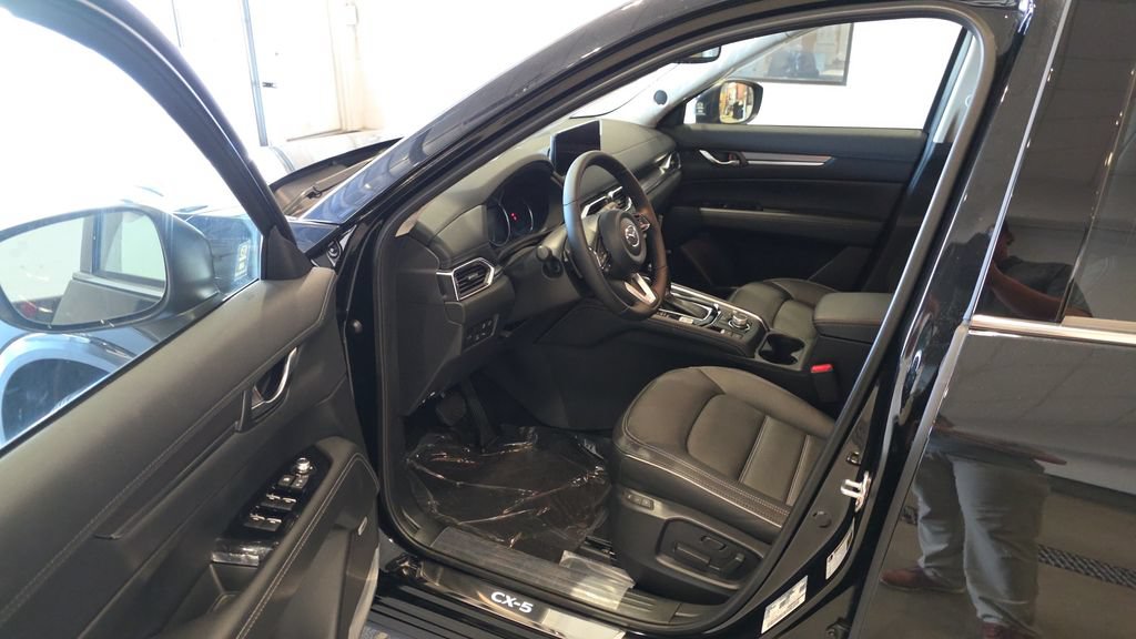 Used 2025 MAZDA CX-5 AWD 2.5 S w/ Premium Plus Pkg image 10