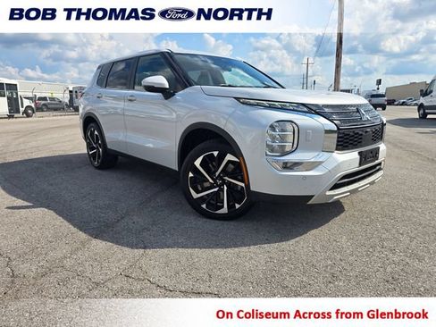 Used 2022 Mitsubishi Outlander SE AWD/4WD image 1