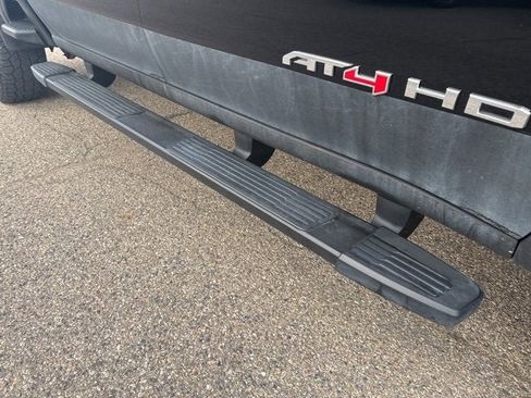 Used 2020 GMC Sierra 3500 AT4 w/ AT4 Premium Package image 19
