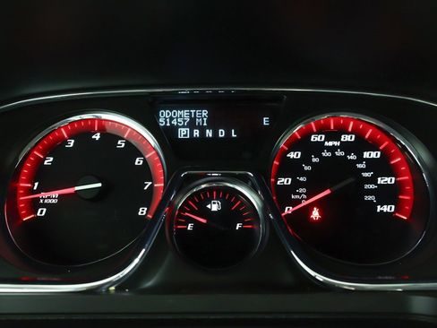 Used 2016 GMC Acadia SLE image 31