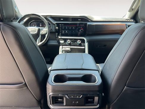 Used 2024 GMC Sierra 1500 Denali image 10