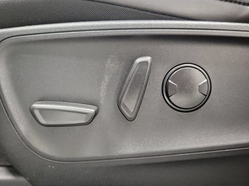 Used 2023 Ford Escape ST-Line w/ Tech Pack #1 AWD/4WD image 19