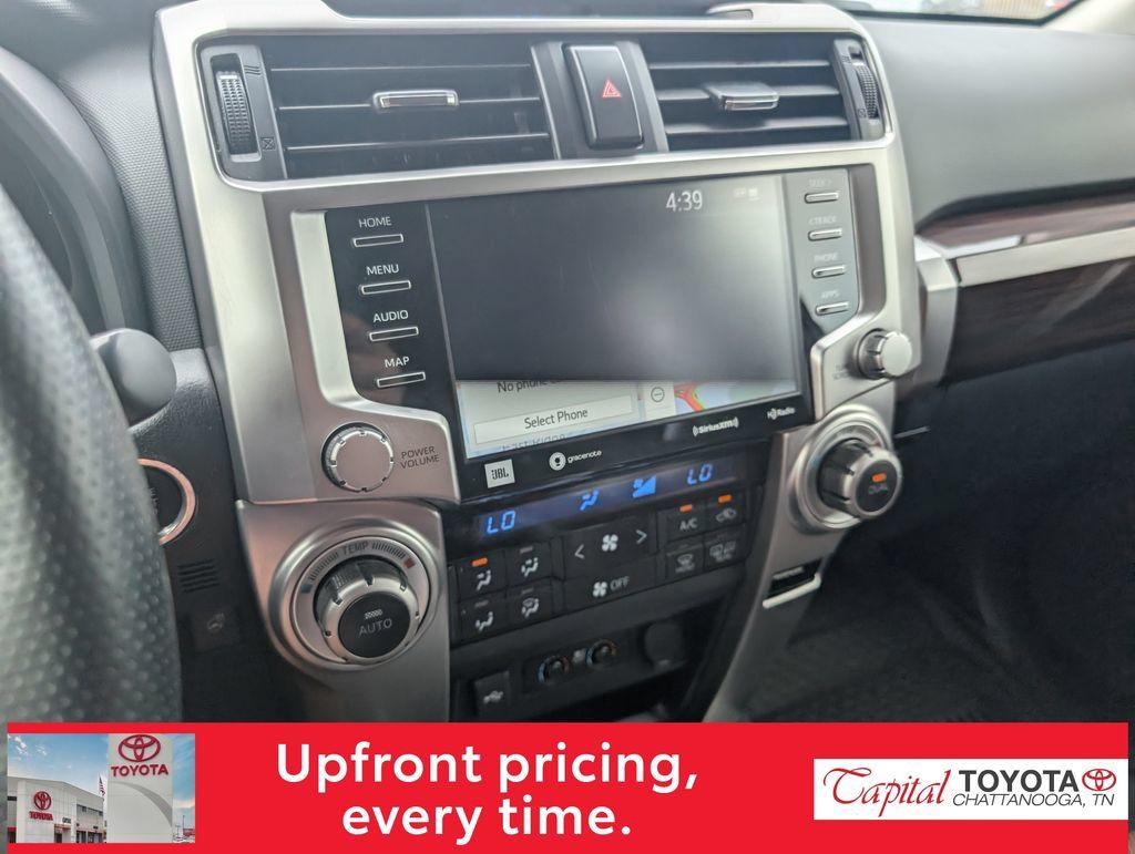Used 2023 Toyota 4Runner Limited AWD/4WD image 22