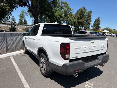 Used 2025 Honda Ridgeline RTL image 4