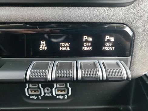 Used 2022 RAM 1500 Laramie w/ Sport Appearance Package AWD/4WD image 21