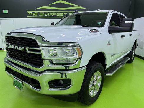 Used 2024 RAM 2500 Big Horn w/ Off Road Package AWD/4WD image 5