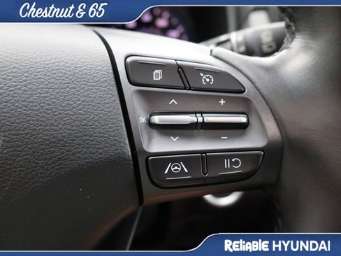 Used 2023 Hyundai Kona SEL w/ Convenience Package FWD image 29