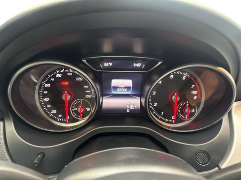 Used 2019 Mercedes-Benz CLA 250 4MATIC image 55