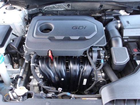 Used 2019 Hyundai Sonata SE image 23