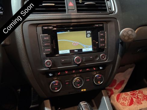 Used 2013 Volkswagen Jetta GLI image 15