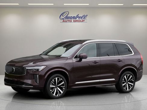 Certified 2026 Volvo XC90 B5 Core w/ Protection Package Premier AWD/4WD image 8