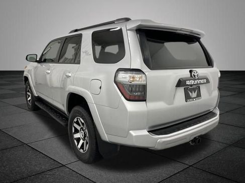 Used 2024 Toyota 4Runner TRD Off-Road Premium image 4