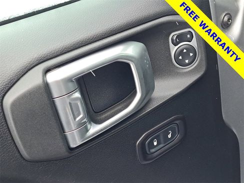 Used 2019 Jeep Wrangler Unlimited Sport S image 17