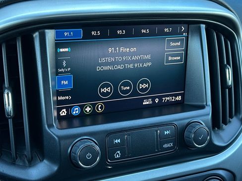 Used 2022 Chevrolet Colorado LT image 23