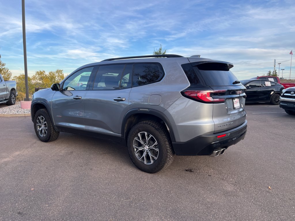 Used 2025 GMC Acadia AT4 AWD/4WD image 7