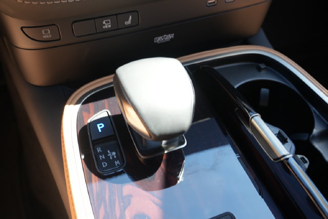 Used 2024 Lexus LS 500 w/ Interior Upgrade Package RWD image 43