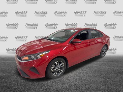 Used 2024 Kia Forte LXS w/ LXS Technology Package FWD image 28