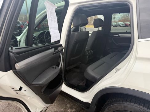 Used 2017 BMW X3 xDrive28i image 16