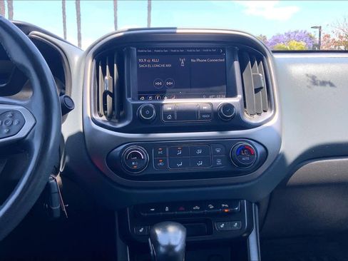Used 2022 Chevrolet Colorado Z71 RWD image 32
