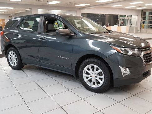 Used 2020 Chevrolet Equinox LS FWD image 14