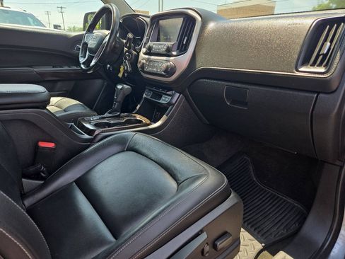Used 2018 GMC Canyon SLT w/ Trailering Package AWD/4WD image 14
