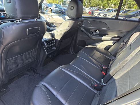 Used 2020 Mercedes-Benz GLE 350 4MATIC w/ Premium Package image 17