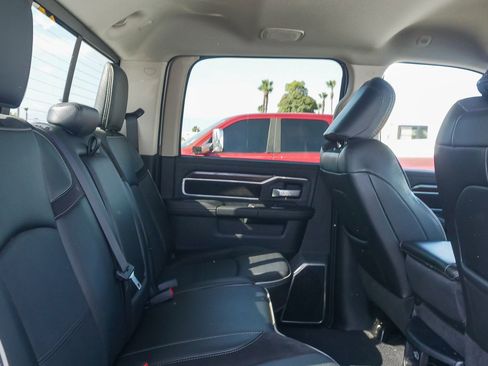 Used 2024 RAM 2500 Laramie AWD/4WD image 15