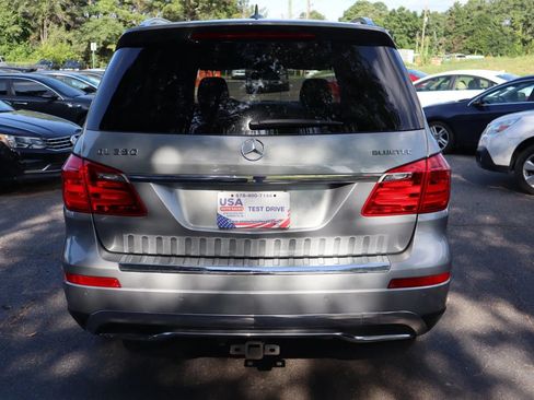 Used 2016 Mercedes-Benz GL 320 BlueTEC 4MATIC image 5