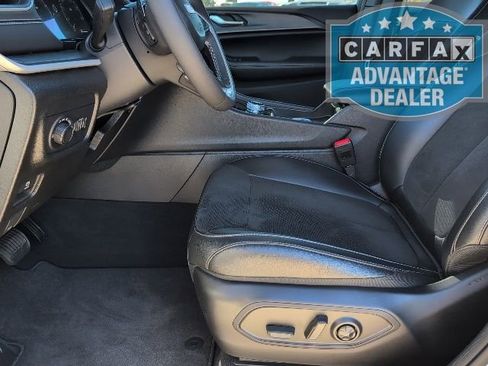 Used 2024 Jeep Grand Cherokee L Altitude image 13