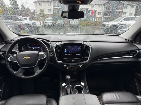 Used 2020 Chevrolet Traverse Premier image 10