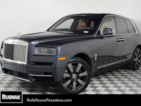 Certified 2024 Rolls-Royce Cullinan image 1