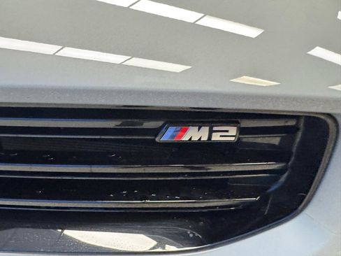 Used 2023 BMW M2 image 33