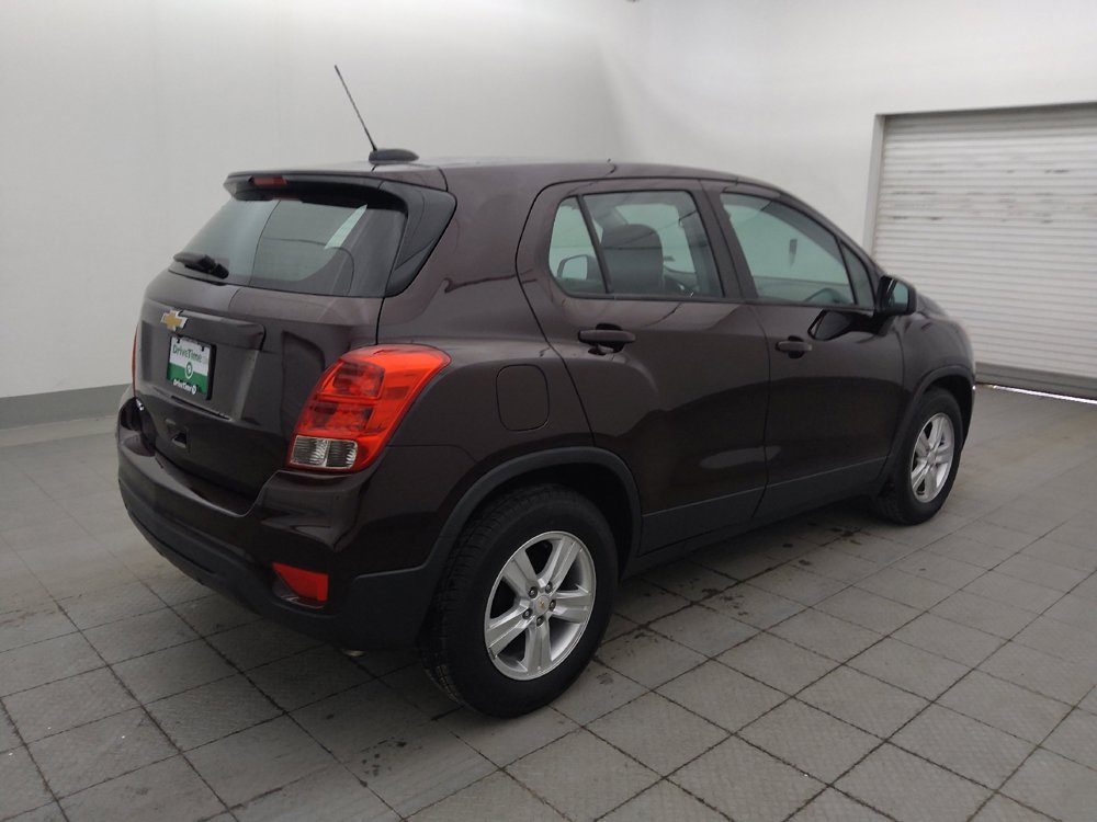 Used 2020 Chevrolet Trax LS FWD image 10