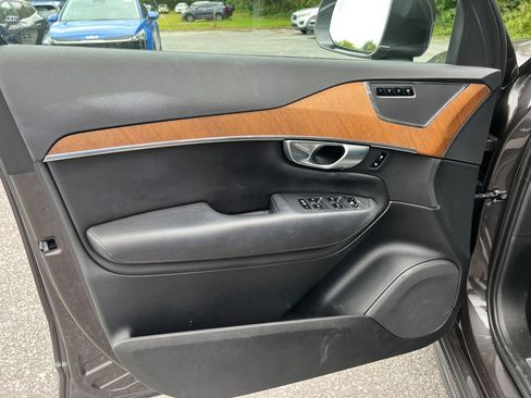 Used 2023 Volvo XC90 B6 Plus w/ Protection Package image 15