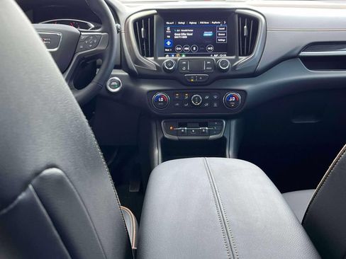 Certified 2024 GMC Terrain AT4 w/ Tech Package AWD/4WD image 13