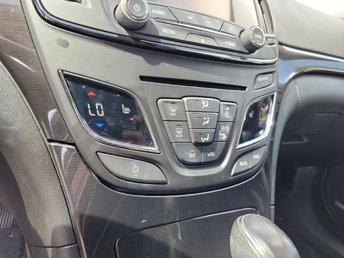 Used 2016 Buick Regal Premium w/ Driver Confidence Package #1 FWD image 30