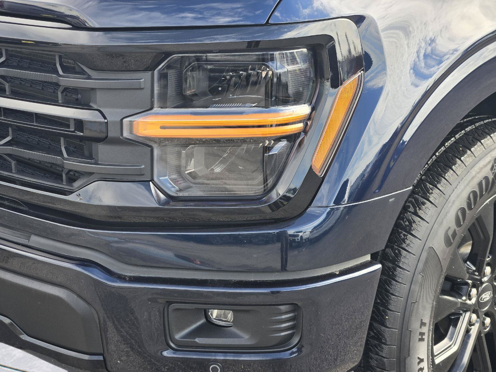 Used 2025 Ford F150 XLT w/ Equipment Group 302A MID RWD image 10
