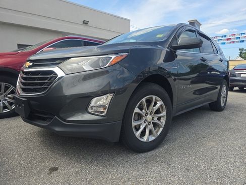 Used 2020 Chevrolet Equinox LT AWD/4WD image 2