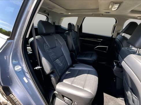 Used 2020 Kia Telluride SX w/ SX Prestige Package AWD/4WD image 19