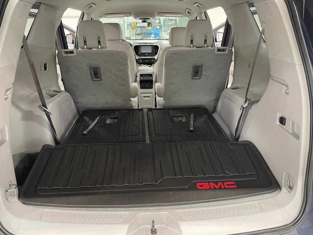Used 2017 GMC Acadia SLE w/ Driver Alert Package I AWD/4WD image 19